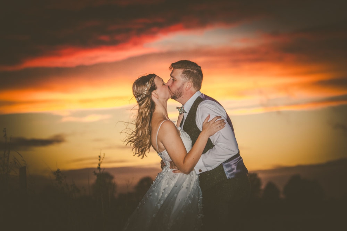 Charlotte & Rob 131023 Stone Barn Cotswolds